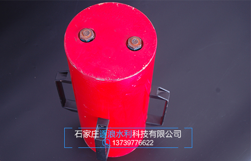 浅析ZL-020型防汛气动打桩机、便利式植桩机操纵进程概述